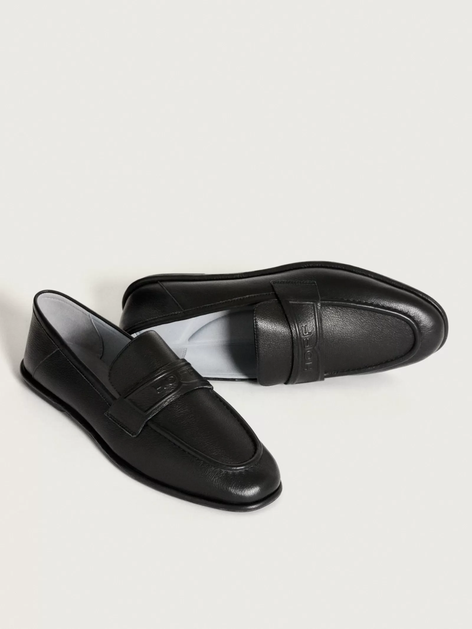 HOFF APOLLO BLACK LOAFER^Mujer Zapato Plano