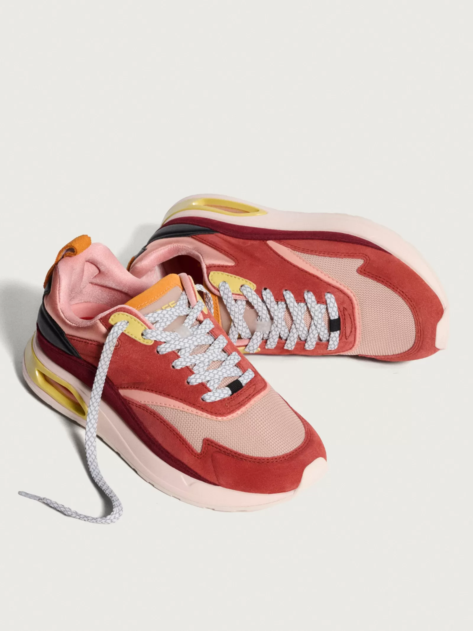 HOFF MARACANA^Mujer Sneakers